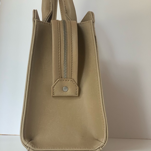 Matt & Nat “VON” Satchel Crossbody Bag - Picture 5 of 9